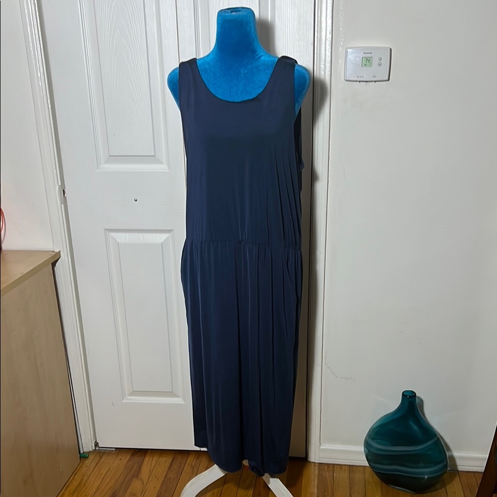 Classic Navy Sleeveless Midi Dress